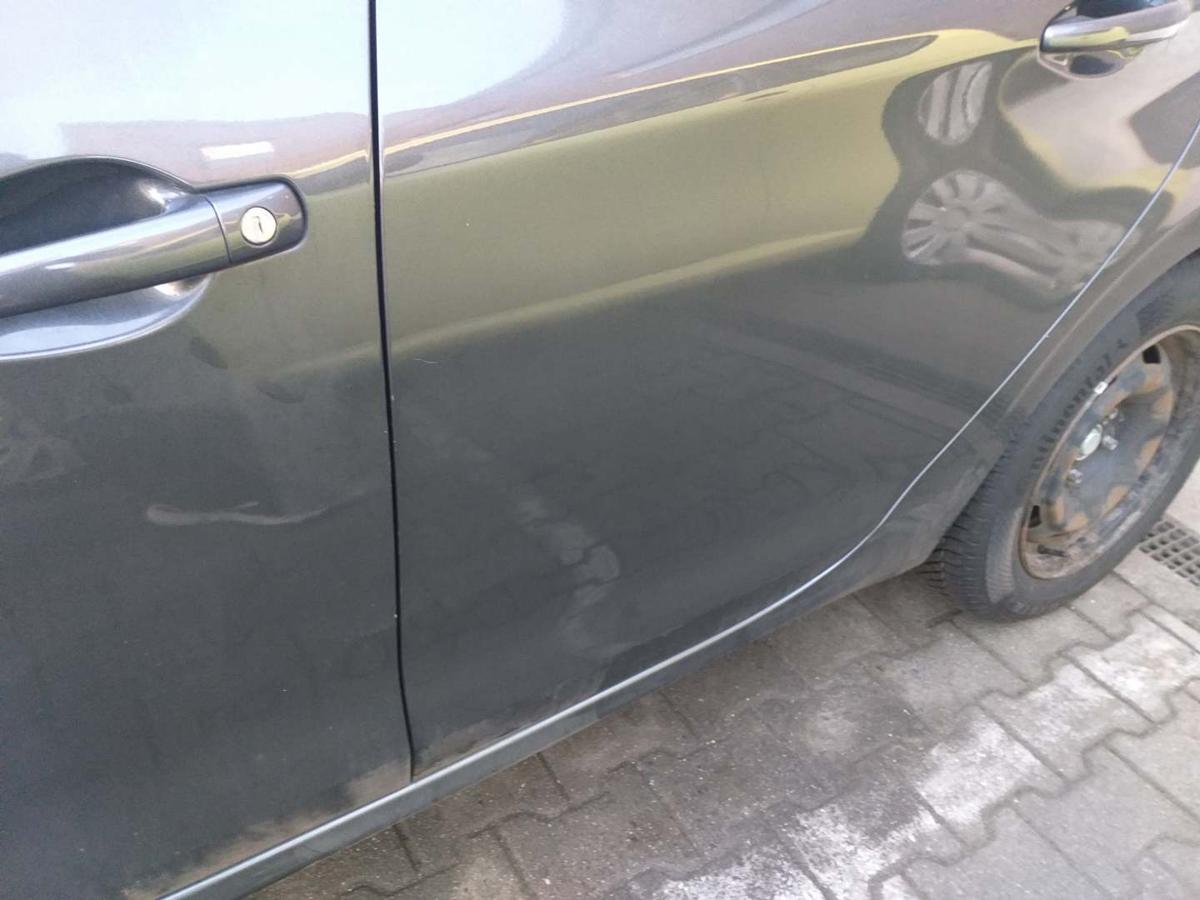 Peugeot 208 original T&uuml;r hinten links KTP Grau Shark Rohbau Bj.2015